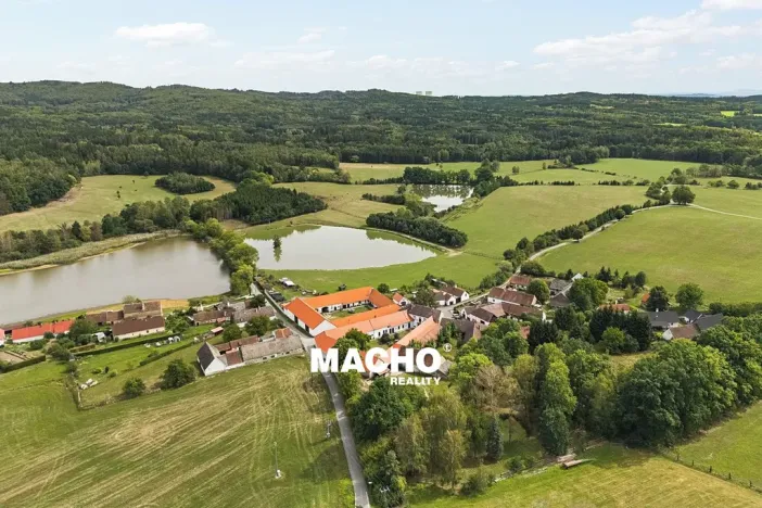Prodej zemědělské usedlosti, Žďár, 181 m2