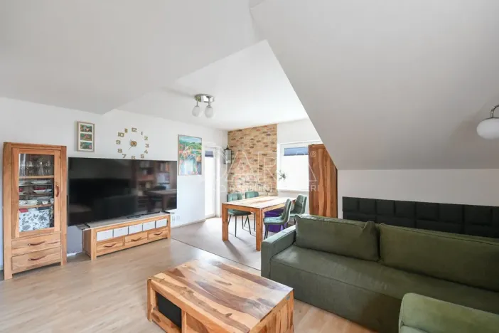 Prodej bytu 3+kk, Nupaky, K Parku, 77 m2