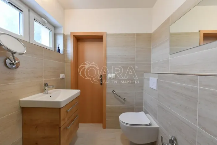 Prodej bytu 3+kk, Nupaky, K Parku, 77 m2