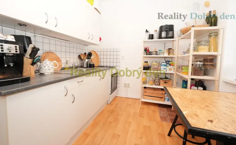 Prodej bytu 3+1, Opava, Olomoucká, 65 m2