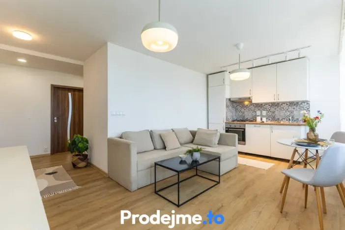 Pronájem bytu 4+kk, Praha - Střížkov, Teplická, 73 m2