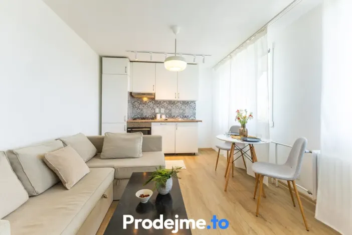 Pronájem bytu 4+kk, Praha - Střížkov, Teplická, 73 m2