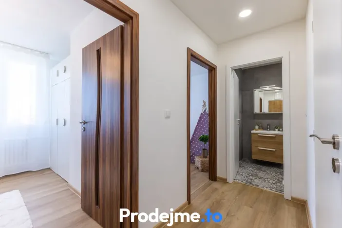 Pronájem bytu 4+kk, Praha - Střížkov, Teplická, 73 m2