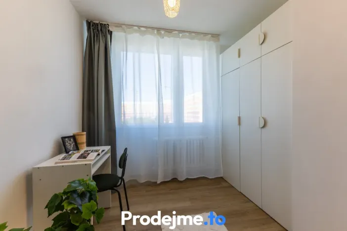 Pronájem bytu 4+kk, Praha - Střížkov, Teplická, 73 m2