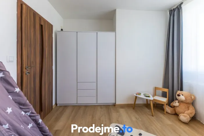 Pronájem bytu 4+kk, Praha - Střížkov, Teplická, 73 m2