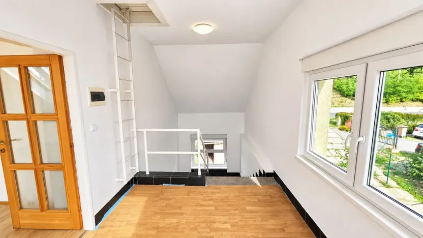 Pronájem rodinného domu, Králův Dvůr - Zahořany, Jungmannova, 126 m2