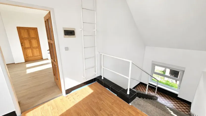 Pronájem rodinného domu, Králův Dvůr - Zahořany, Jungmannova, 126 m2