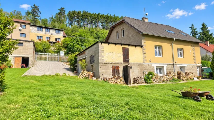 Pronájem rodinného domu, Králův Dvůr - Zahořany, Jungmannova, 126 m2