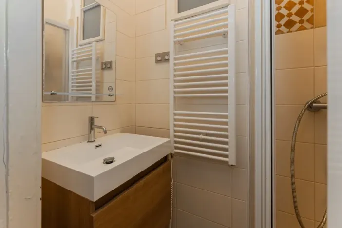 Pronájem bytu 2+kk, Praha - Smíchov, Holečkova, 38 m2