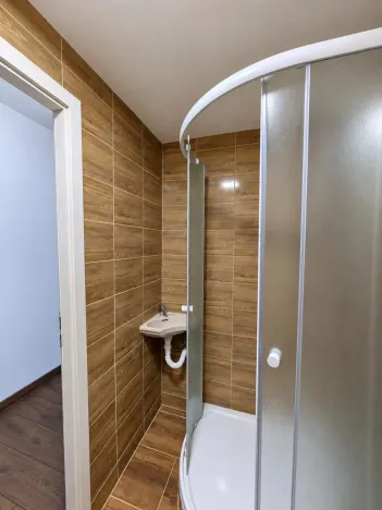 Pronájem bytu 1+kk, Chodov, náměstí 9. května, 20 m2