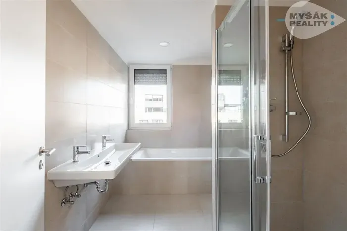 Pronájem bytu 3+kk, Praha - Chodov, Drahňovická, 80 m2