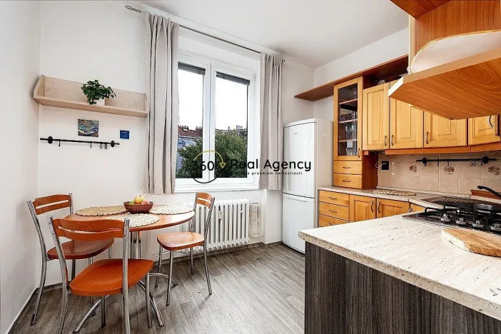 Prodej bytu 2+1, Praha - Libeň, Na Rokytce, 62 m2