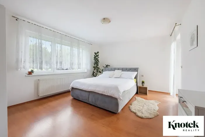 Prodej rodinného domu, Hoštice, 168 m2