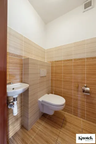 Prodej rodinného domu, Hoštice, 168 m2