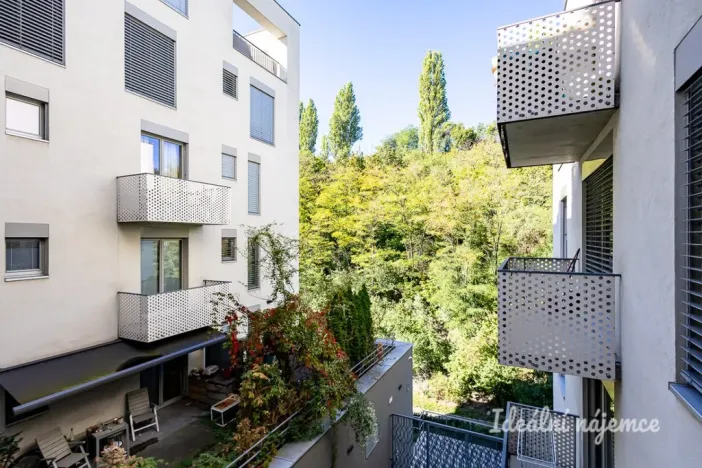 Pronájem bytu 2+kk, Praha - Žižkov, Hartigova, 44 m2