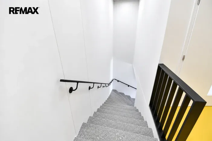 Pronájem kanceláře, Hradec Králové - Pražské Předměstí, Veverkova, 110 m2