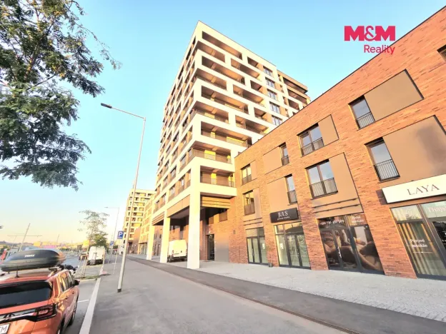 Pronájem bytu 2+kk, Praha, Poděbradská, 67 m2