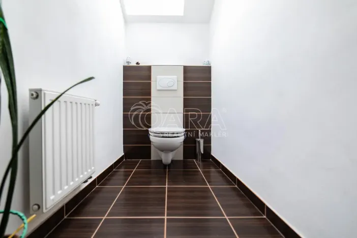 Prodej bytu 5+kk, Holubice, Za Dvorem, 117 m2