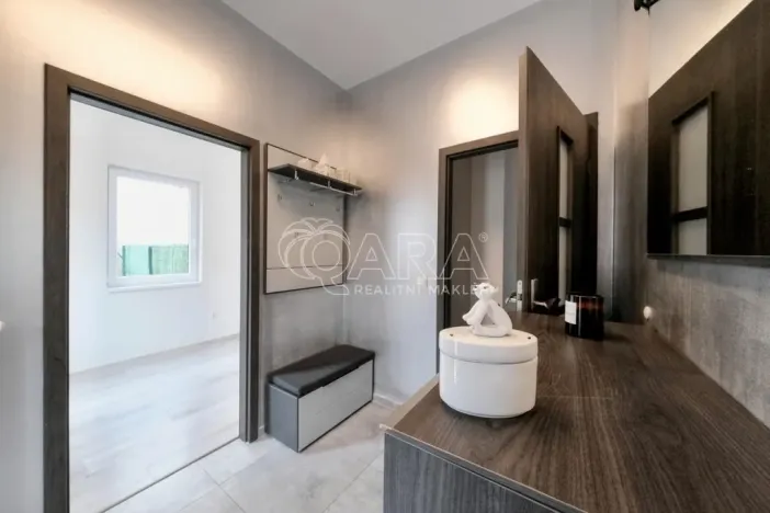 Pronájem rodinného domu, Nelahozeves - Lešany, V Cihelnách, 124 m2