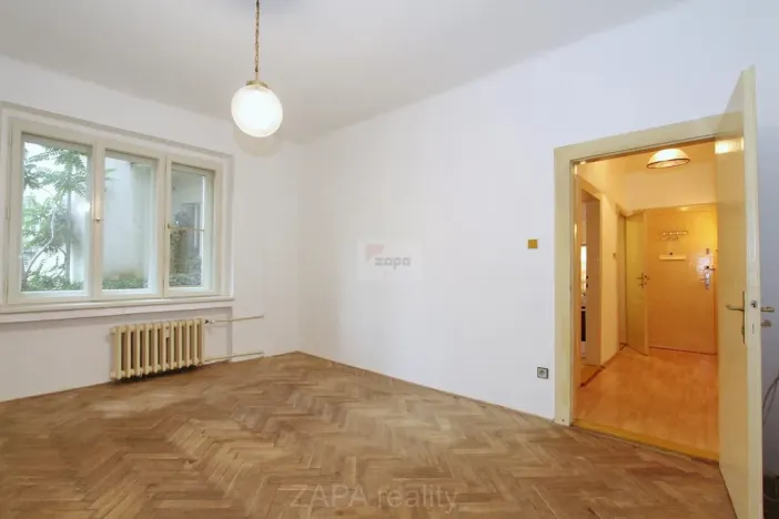 Pronájem bytu 1+1, Praha - Holešovice, U smaltovny, 37 m2