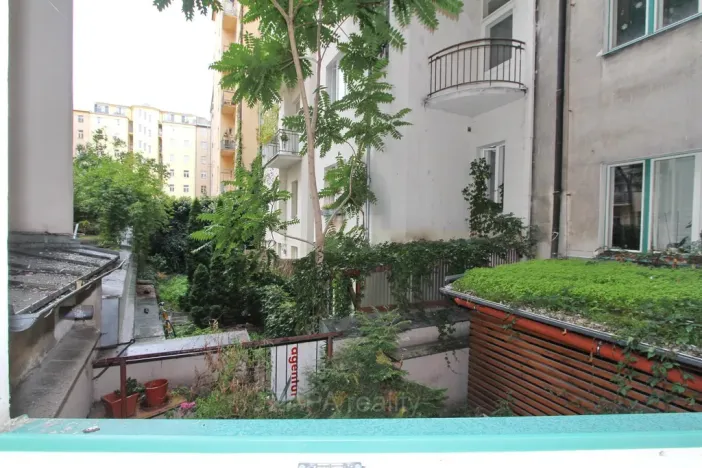 Pronájem bytu 1+1, Praha - Holešovice, U smaltovny, 37 m2