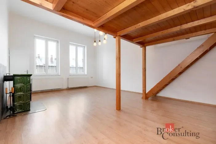 Pronájem bytu 2+1, Opava - Předměstí, Olomoucká, 73 m2