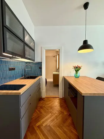 Pronájem bytu 1+kk, Praha - Nové Město, Na výtoni, 36 m2