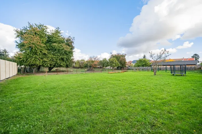Prodej rodinného domu, Chlumec nad Cidlinou, 700 m2