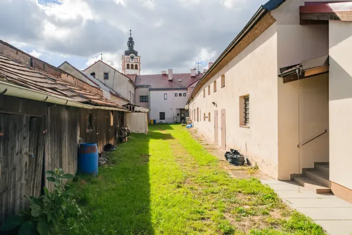Prodej rodinného domu, Chlumec nad Cidlinou, 700 m2