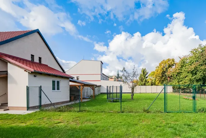 Prodej rodinného domu, Chlumec nad Cidlinou, 700 m2