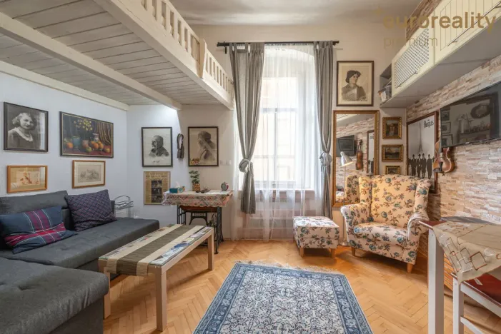 Prodej bytu 1+kk, Mariánské Lázně, Žižkova, 25 m2