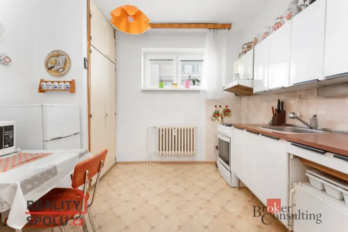 Prodej bytu 3+1, Praha, 72 m2