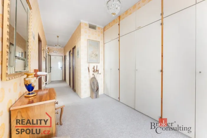 Prodej bytu 3+1, Praha, 72 m2