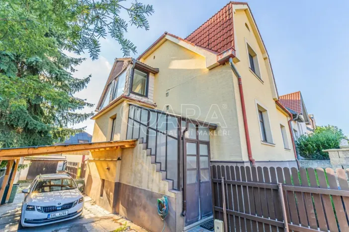 Prodej rodinného domu, Buštěhrad, U Cihelny, 155 m2