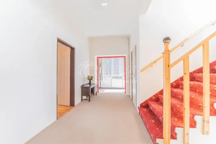 Prodej rodinného domu, Buštěhrad, U Cihelny, 155 m2