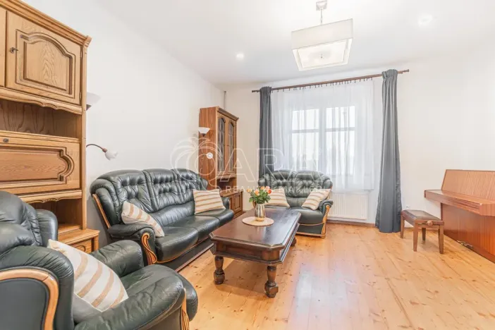 Prodej rodinného domu, Buštěhrad, U Cihelny, 155 m2