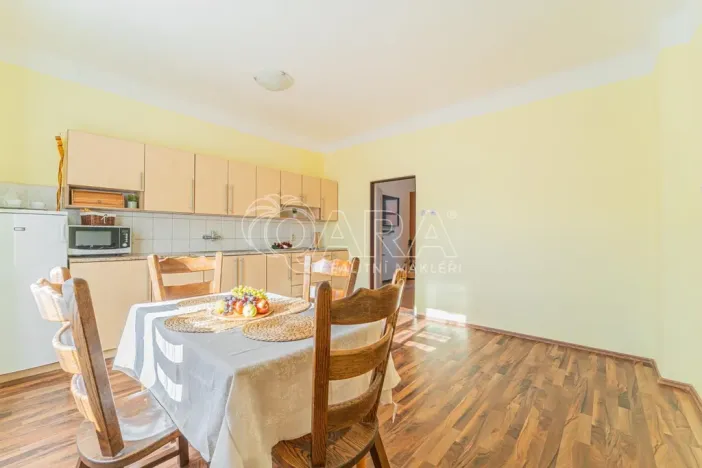 Prodej rodinného domu, Buštěhrad, U Cihelny, 155 m2