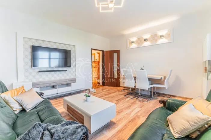 Prodej rodinného domu, Buštěhrad, U Cihelny, 155 m2