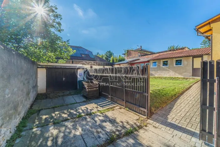 Prodej rodinného domu, Buštěhrad, U Cihelny, 155 m2