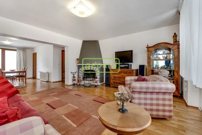 Prodej vícegeneračního domu, Přelouč, Na Vyšehradě, 353 m2