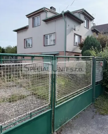 Prodej rodinného domu, Dobrovice - Holé Vrchy, 250 m2