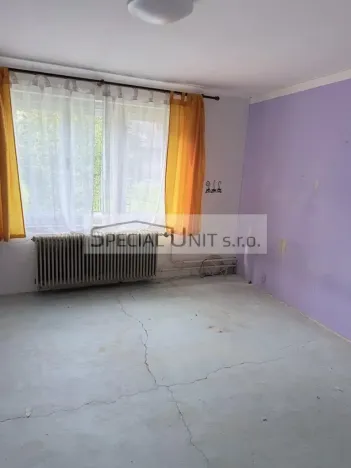 Prodej rodinného domu, Dobrovice - Holé Vrchy, 250 m2