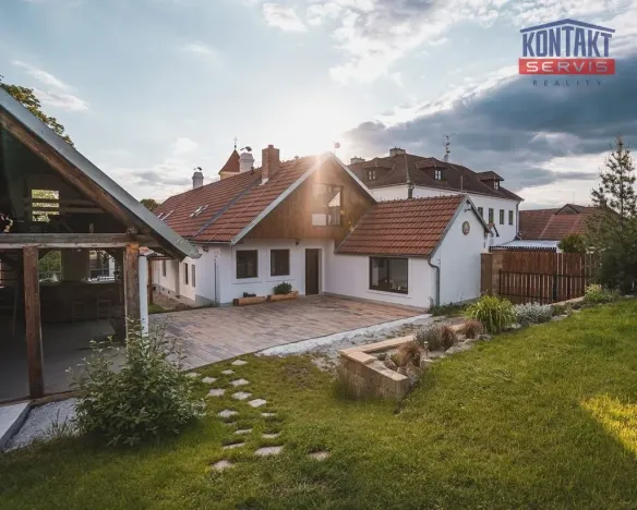 Pronájem chalupy, Mojné - Černice, 1065 m2