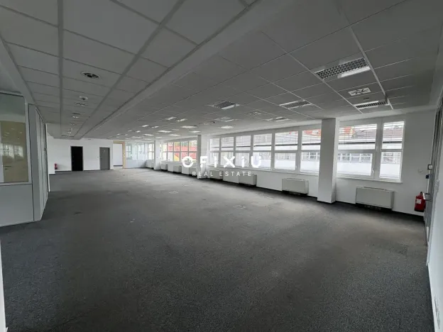Pronájem kanceláře, Praha - Smíchov, Karla Engliše, 1006 m2