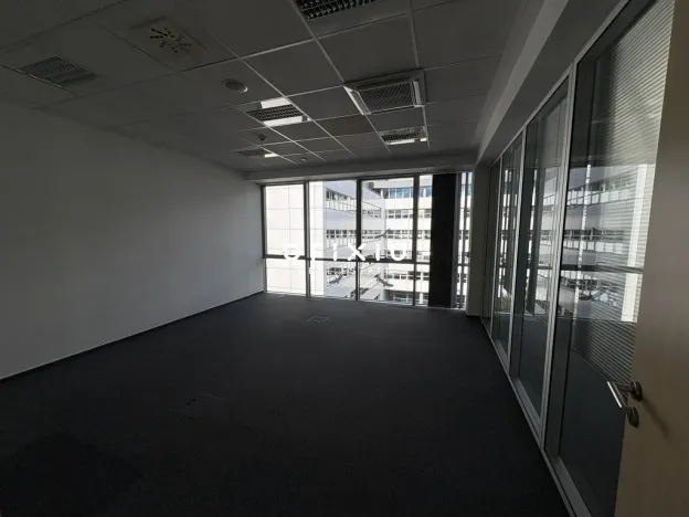 Pronájem kanceláře, Praha - Smíchov, Karla Engliše, 1006 m2