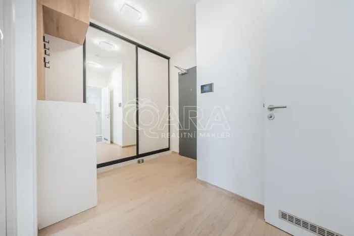 Pronájem bytu 2+kk, Praha - Řeporyje, Haenkeho, 47 m2
