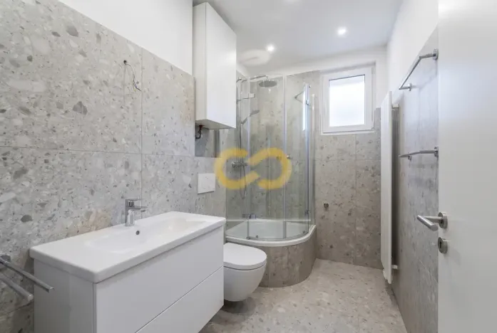 Prodej bytu 2+1, Husinec, Kostnická, 47 m2