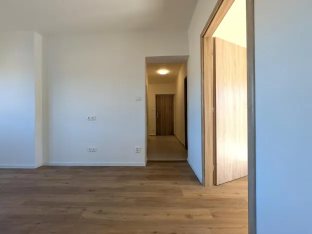 Pronájem bytu 3+1, Jarpice, 85 m2