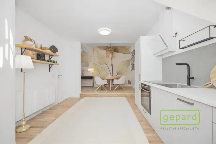 Prodej bytu 2+1, Praha, Čestmírova, 97 m2