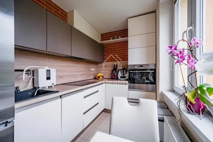 Prodej bytu 3+1, Čestice, 77 m2